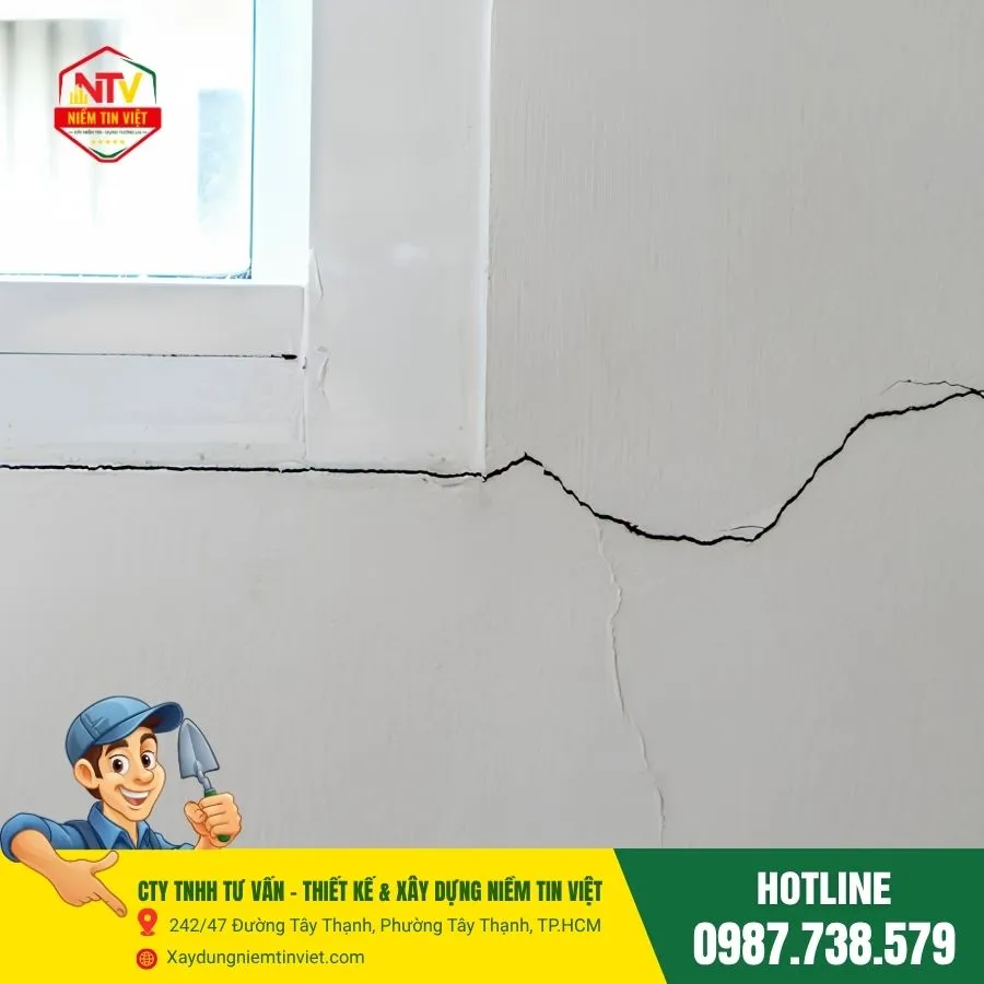 Xử lý vết nứt tường nhỏ